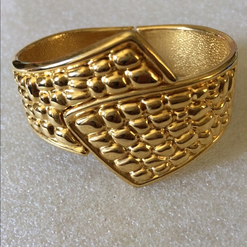 Gold wash bracelet